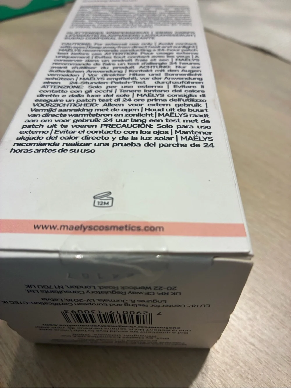 MAËLYS B-GLOSSY Smoothing Body Serum